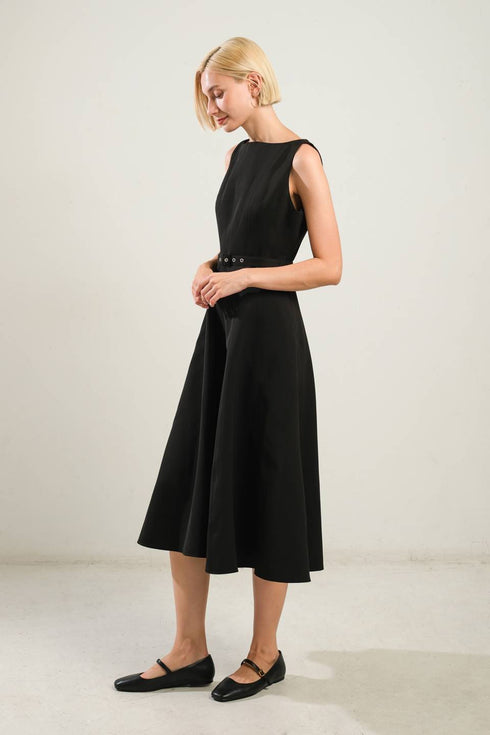 living-the-dream-woven-midi-dress Flying Tomato-Sophia's Style-3